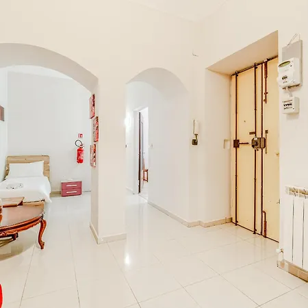 Guesthost - Dante Subway * Turin